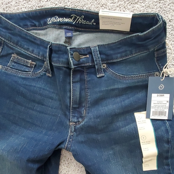 NWT UNIVERSAL THREAD JEANS - Picture 2 of 7